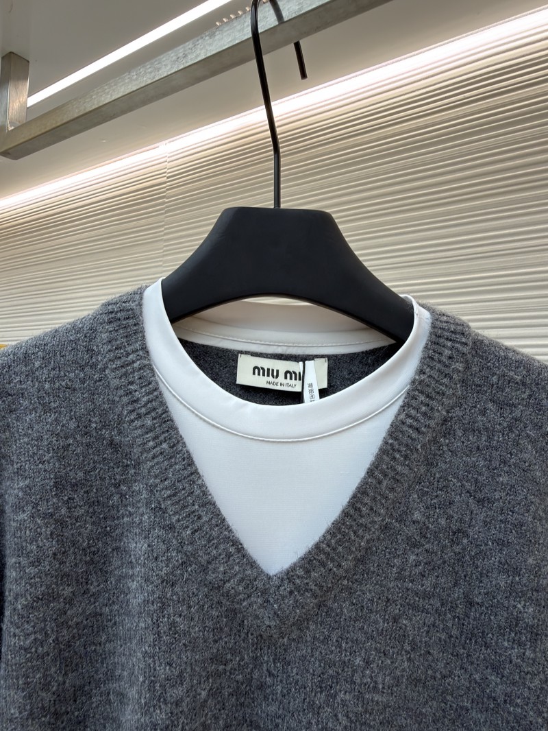 Miu Miu Cashmere V-Neck Sweater 2