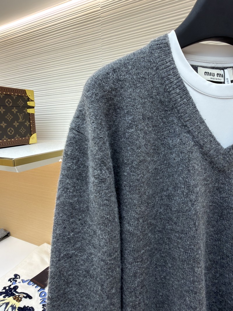 Miu Miu Cashmere V-Neck Sweater 3