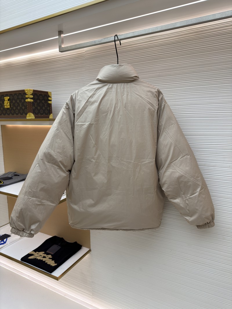 Miu Miu Double-Faced Stand Collar Micro-Logo Zipper Long-Sleeve Down Jacket 3