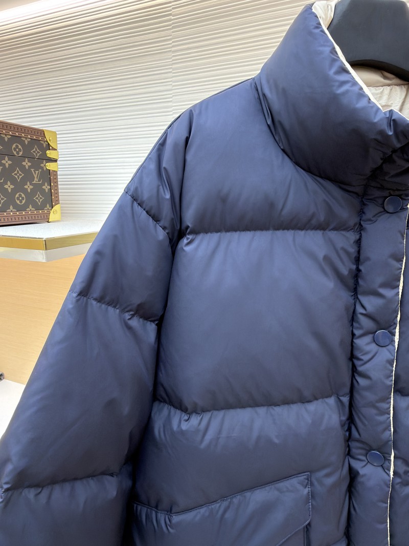 Miu Miu Double-Faced Stand Collar Micro-Logo Zipper Long-Sleeve Down Jacket 4