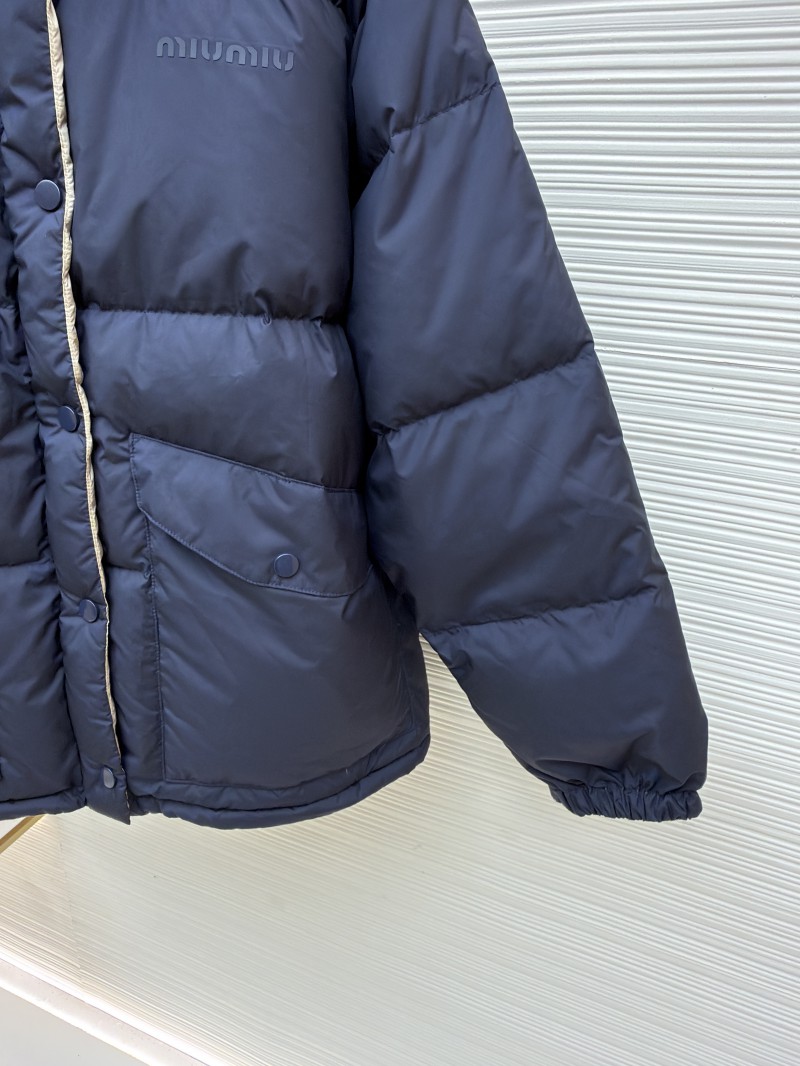 Miu Miu Double-Faced Stand Collar Micro-Logo Zipper Long-Sleeve Down Jacket 7