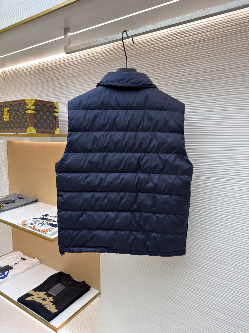 Miu Miu Solid Color Zipper Sleeveless Down Vest 1