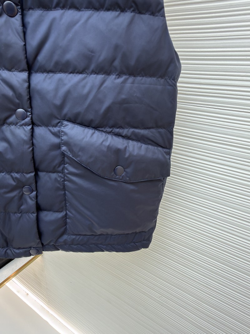 Miu Miu Solid Color Zipper Sleeveless Down Vest 6
