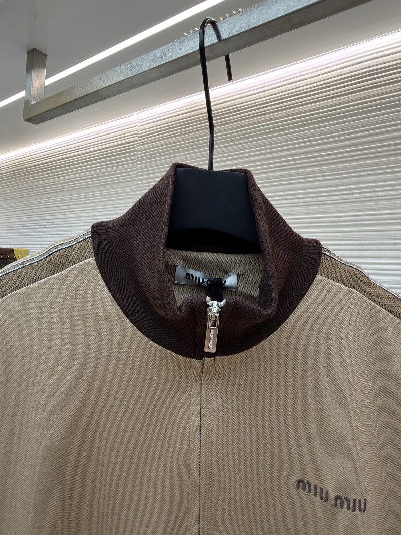 Miu Miu Plain Weave Knit Zipper Sweatshirt 2