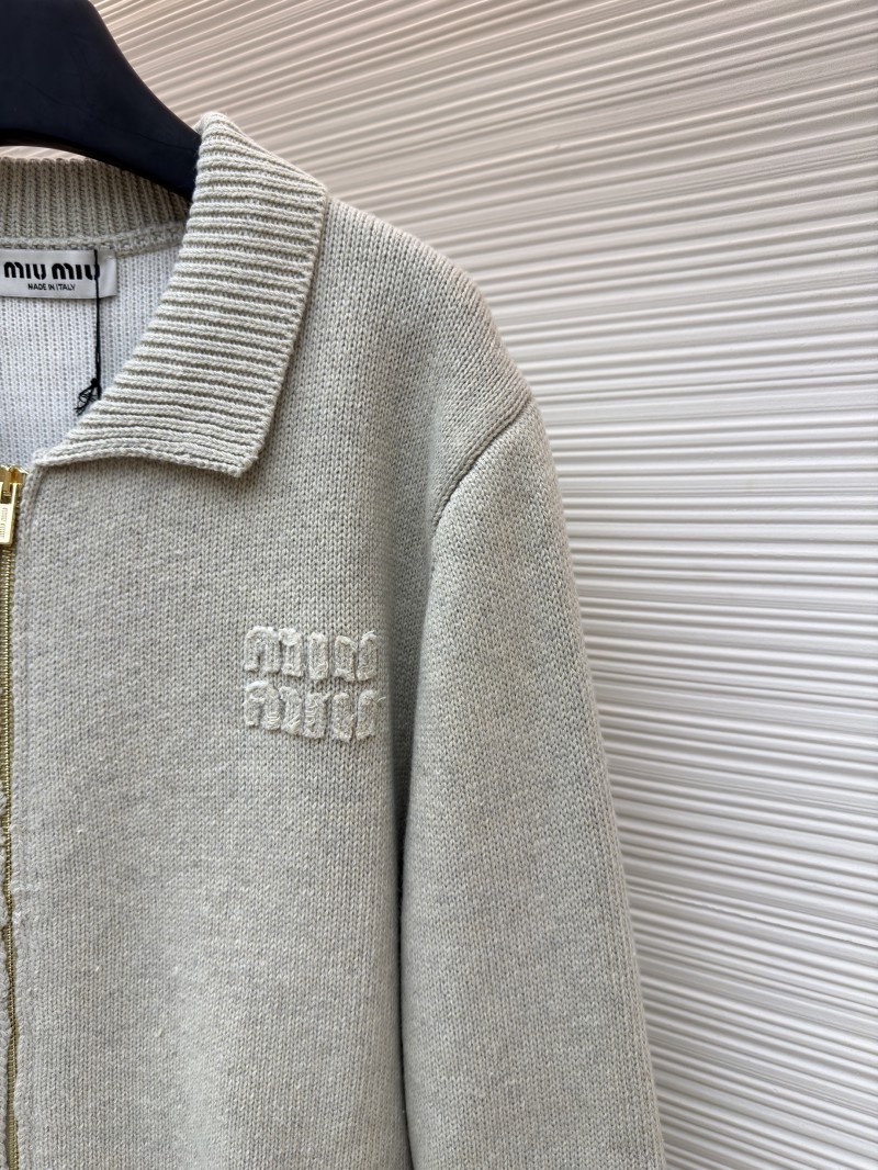 Miu Miu Micro-Logo Zipper Long-Sleeve Sweater 4