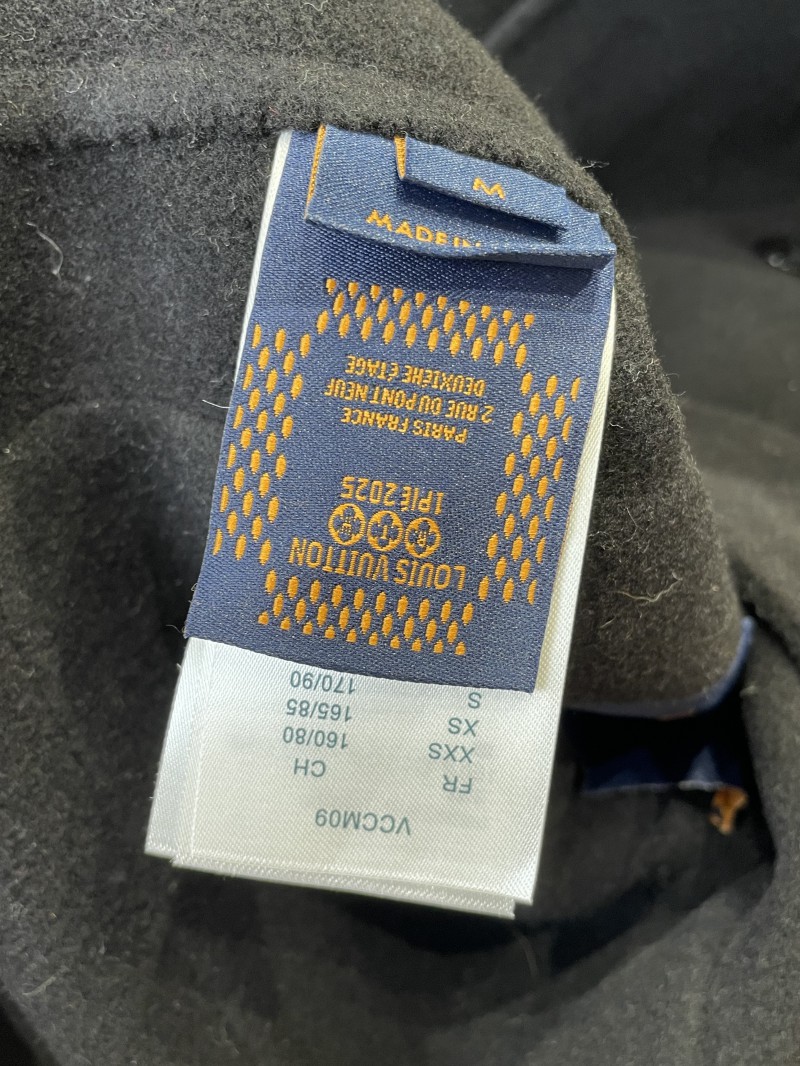 LV Collarless Double-Breasted Wool Coat 8