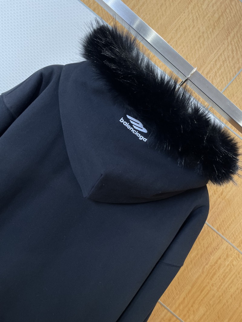 Balenciaga Long-Sleeve Zip-Up Hoodie with Fur Collar 5