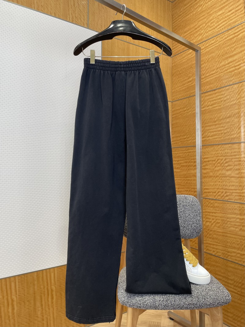Balenciaga Letter Print Elastic Waist Wide-Leg Pants 1