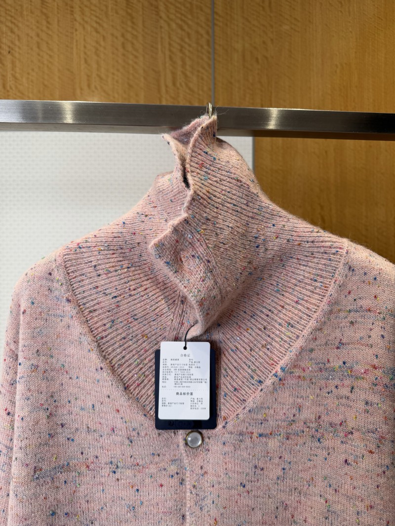 LV Sakura Pink Mohair Knit Cardigan 4