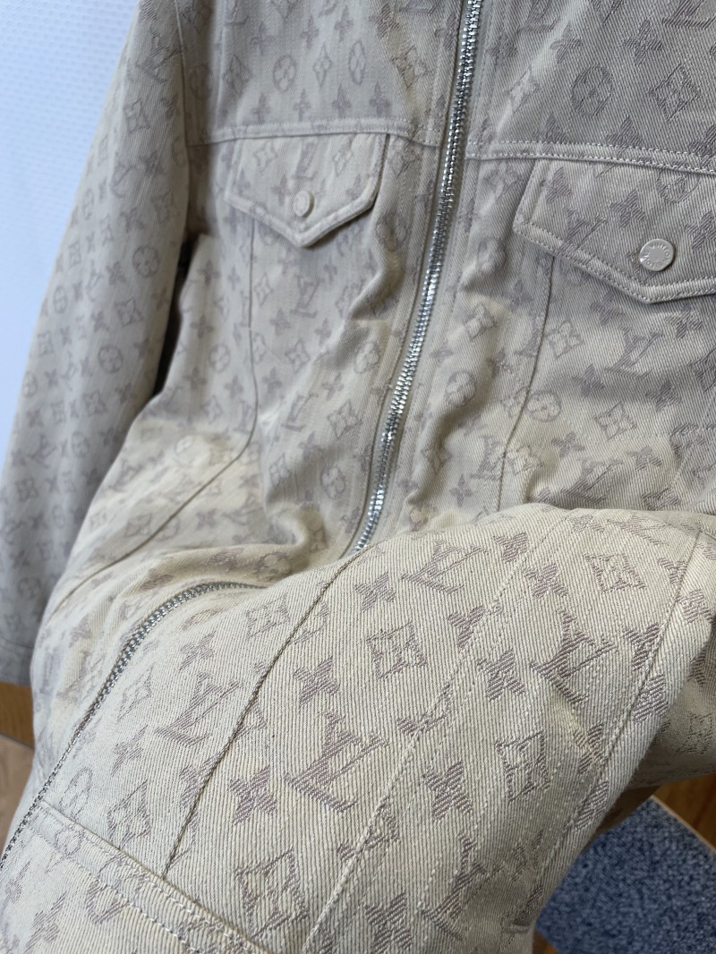 LV Full-Print Hooded Denim Down Jacket 2 4