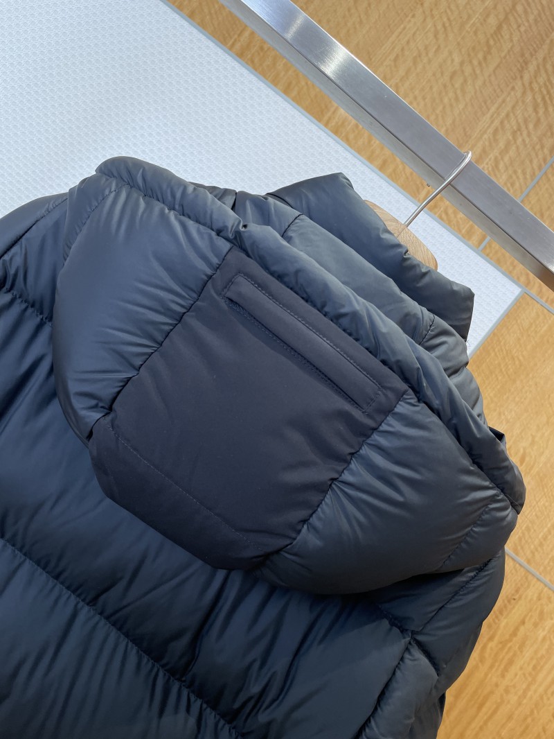 Prada Classic Triangle Logo Detachable Sleeves Down Jacket 1 6