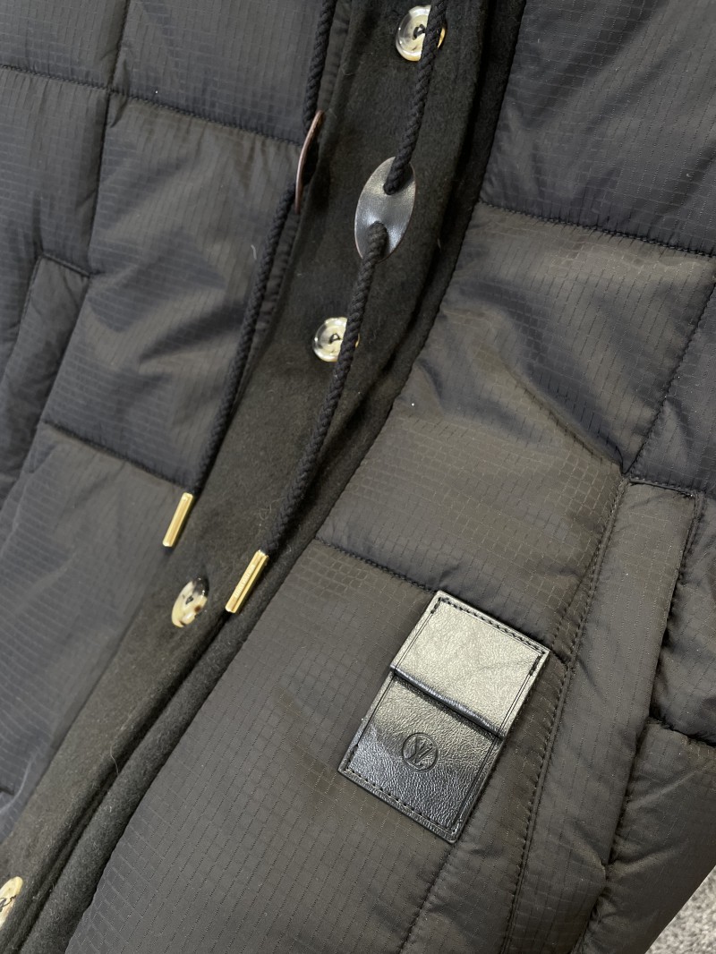 LV leather label color blocked hooded lightweight down jacket 2 4