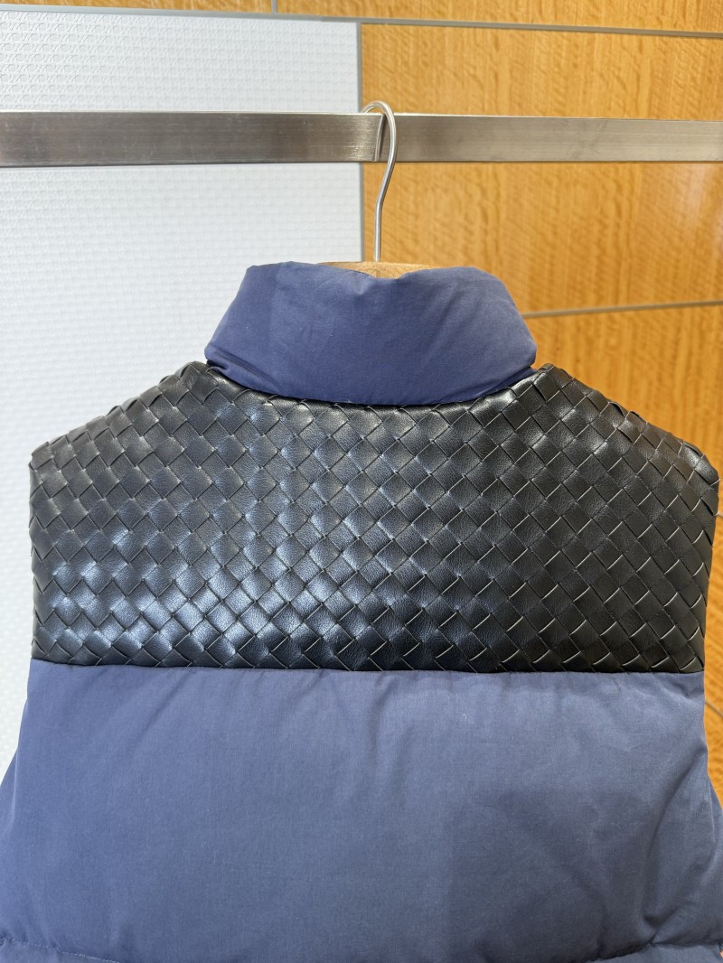 BOTTEGA VENETA Splicing genuine leather woven down vest 2 6