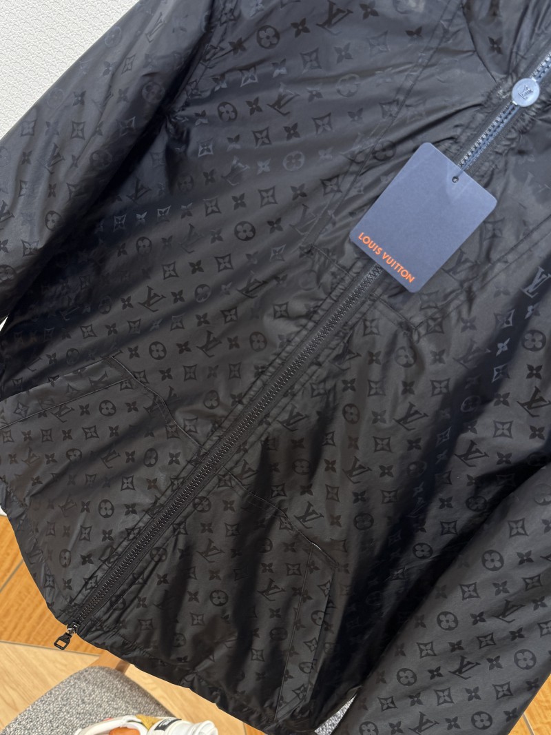 LV All-over Print Zip-up Down Jacket 3 3