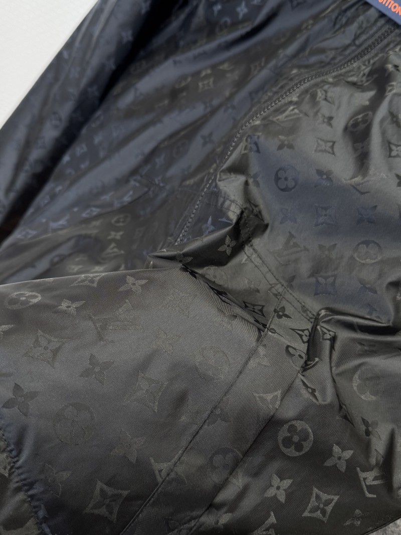 LV All-over Print Zip-up Down Jacket 3 4