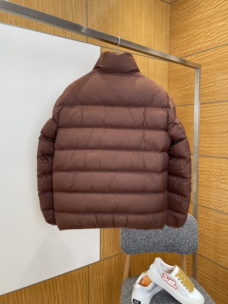 Gucci Embroidered Logo Stand Collar Down Jacket 3 1