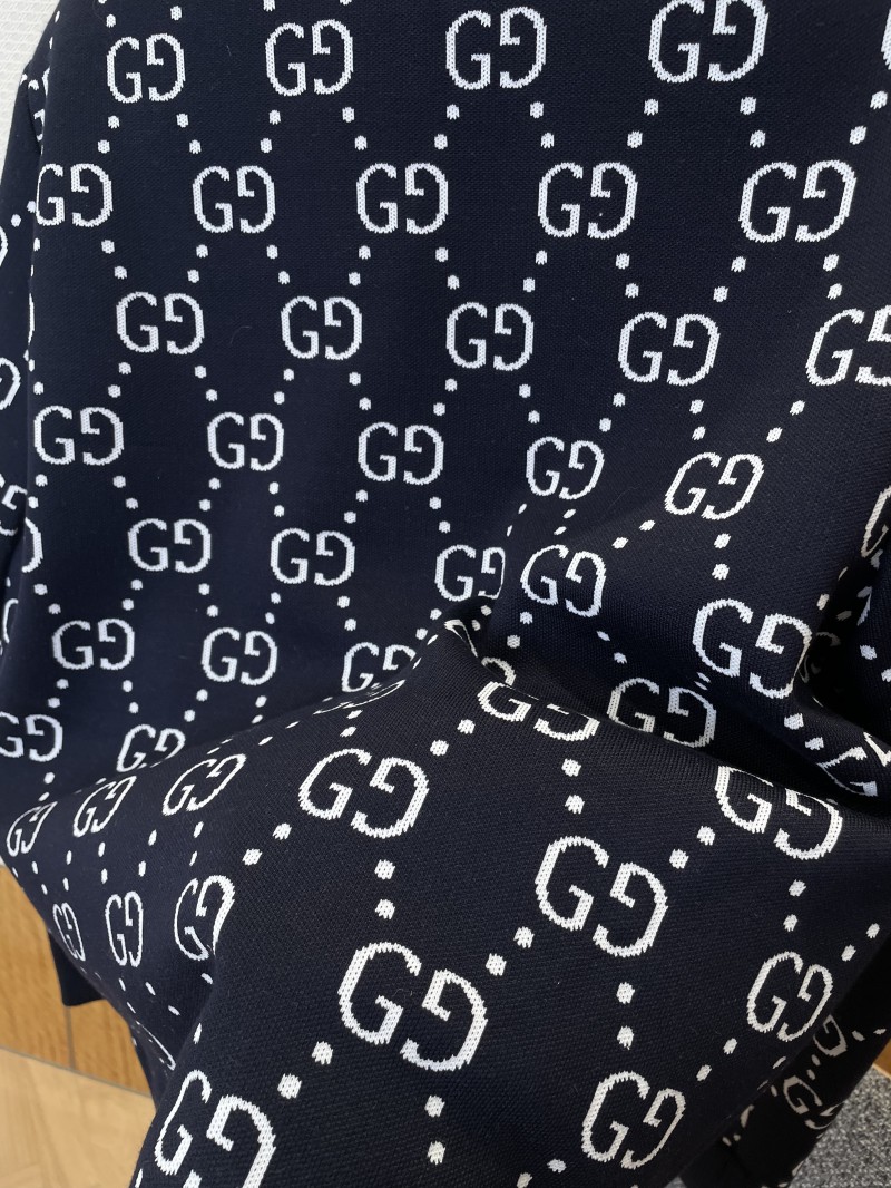 Gucci All-Over Logo Print Knit Down Jacket 7