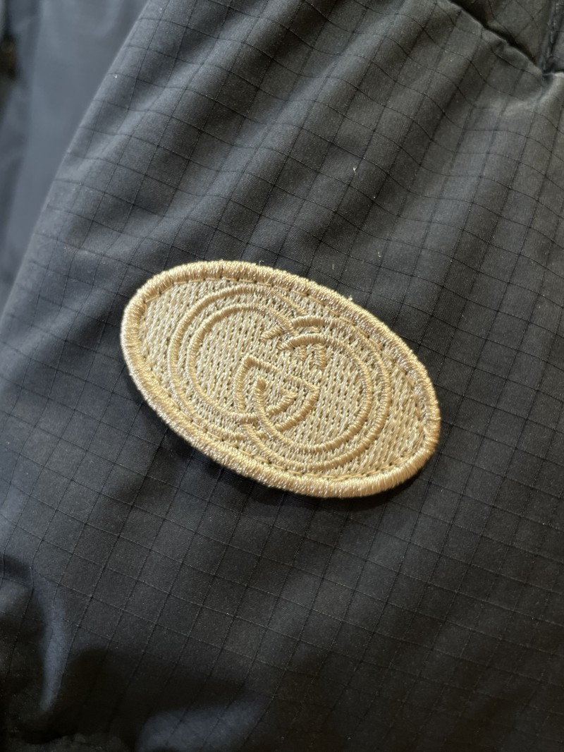 Gucci Embroidered Logo Hooded Down Jacket 1 5