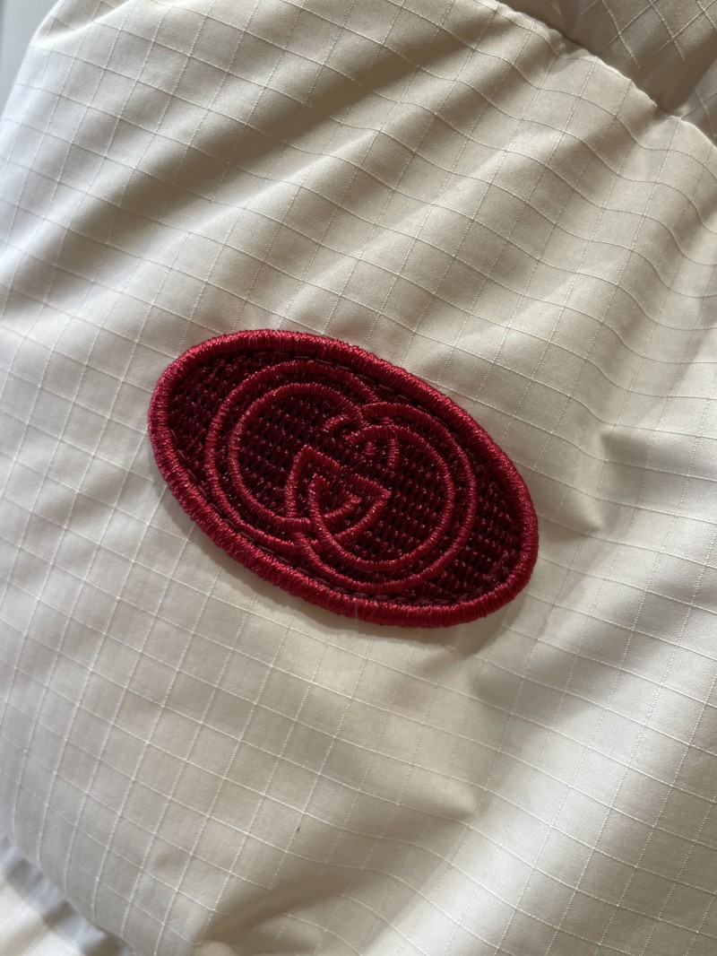 Gucci Embroidered Logo Hooded Down Jacket 2 5