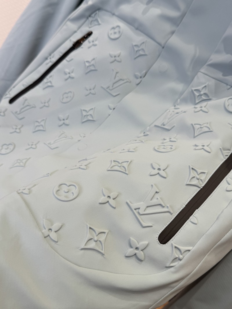 LV Solid Color Hooded Embossed Down Jacket 2 4
