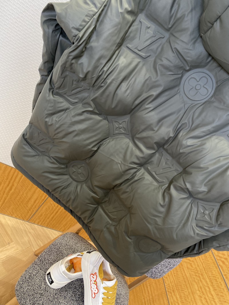 LV Embossed Print Hooded Down Jacket 2 5