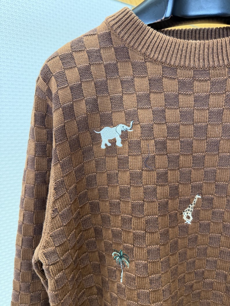 LV Animal Embroidered Checkered Crewneck Sweater 2