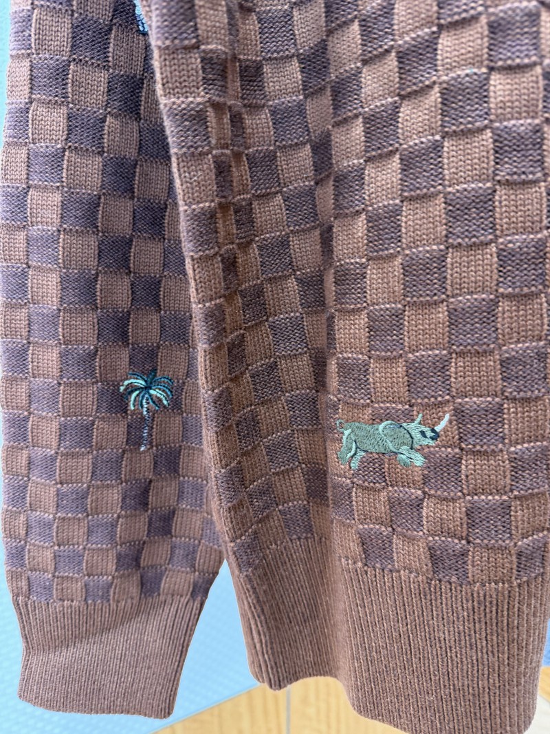 LV Animal Embroidered Checkered Crewneck Sweater 4
