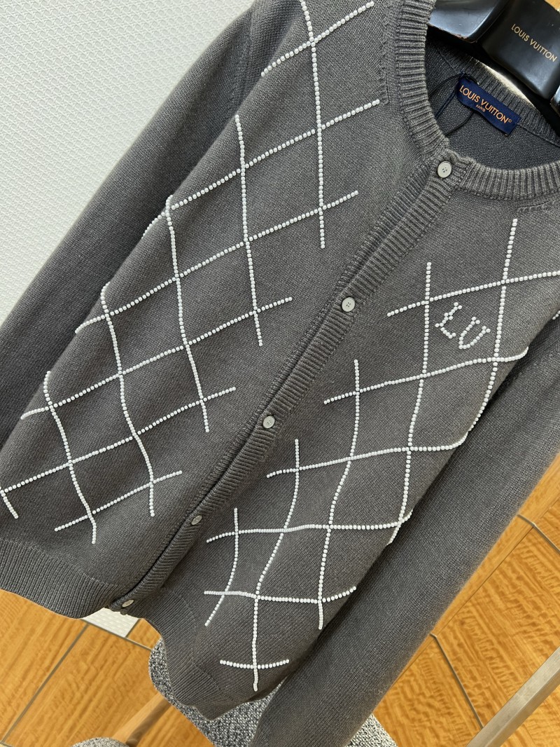 LV Pearl-Embellished Diamond-Quilted Knit Jacket 3