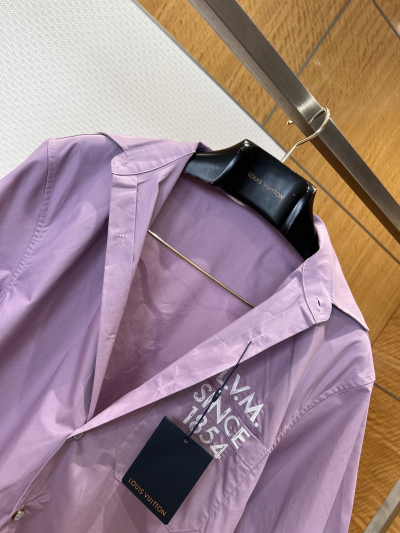 LV Monogram Embroidered Lapel Short-Sleeve Shirt 4