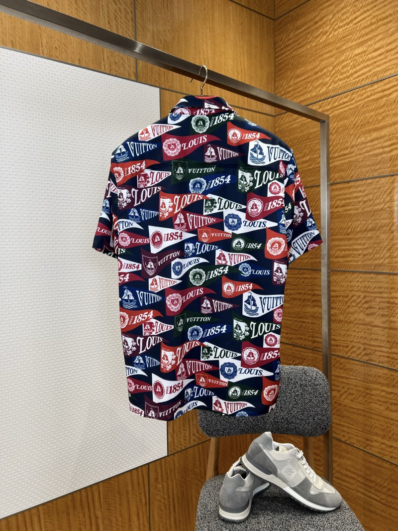 LV Logo All-Over Print Lapel Short-Sleeve Shirt 1