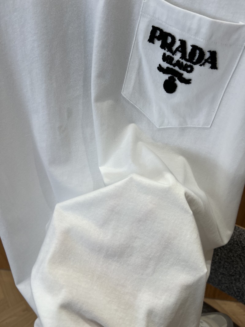 Prada Letter Pocket Crew Neck Short Sleeve T-Shirt 2 4