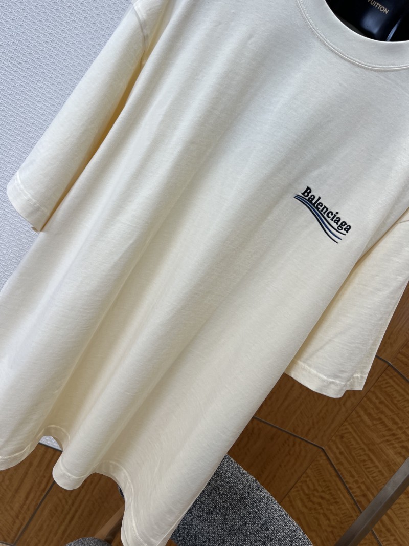 Balenciaga Embroidered Logo Crew Neck Short Sleeve T-Shirt 1 3