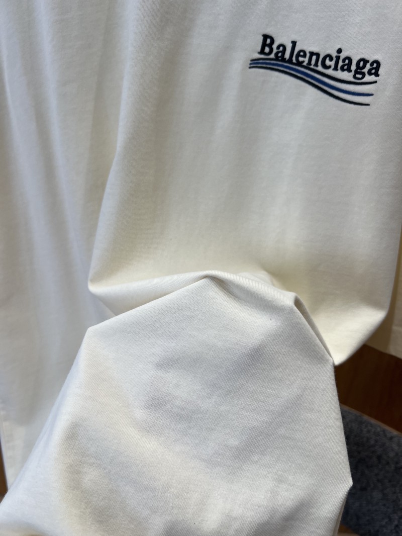 Balenciaga Embroidered Logo Crew Neck Short Sleeve T-Shirt 1 4