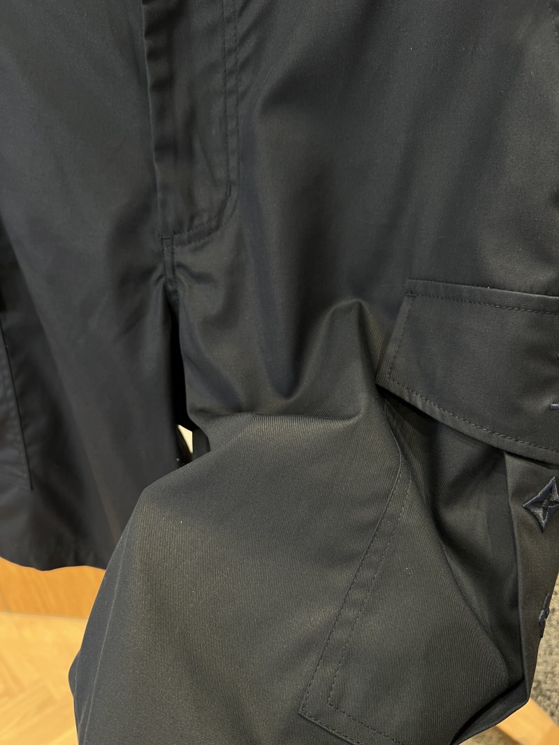 LV Embroidered Workwear Shorts 2 4