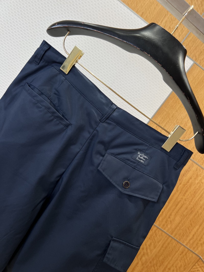 LV Embroidered Workwear Shorts 2 5