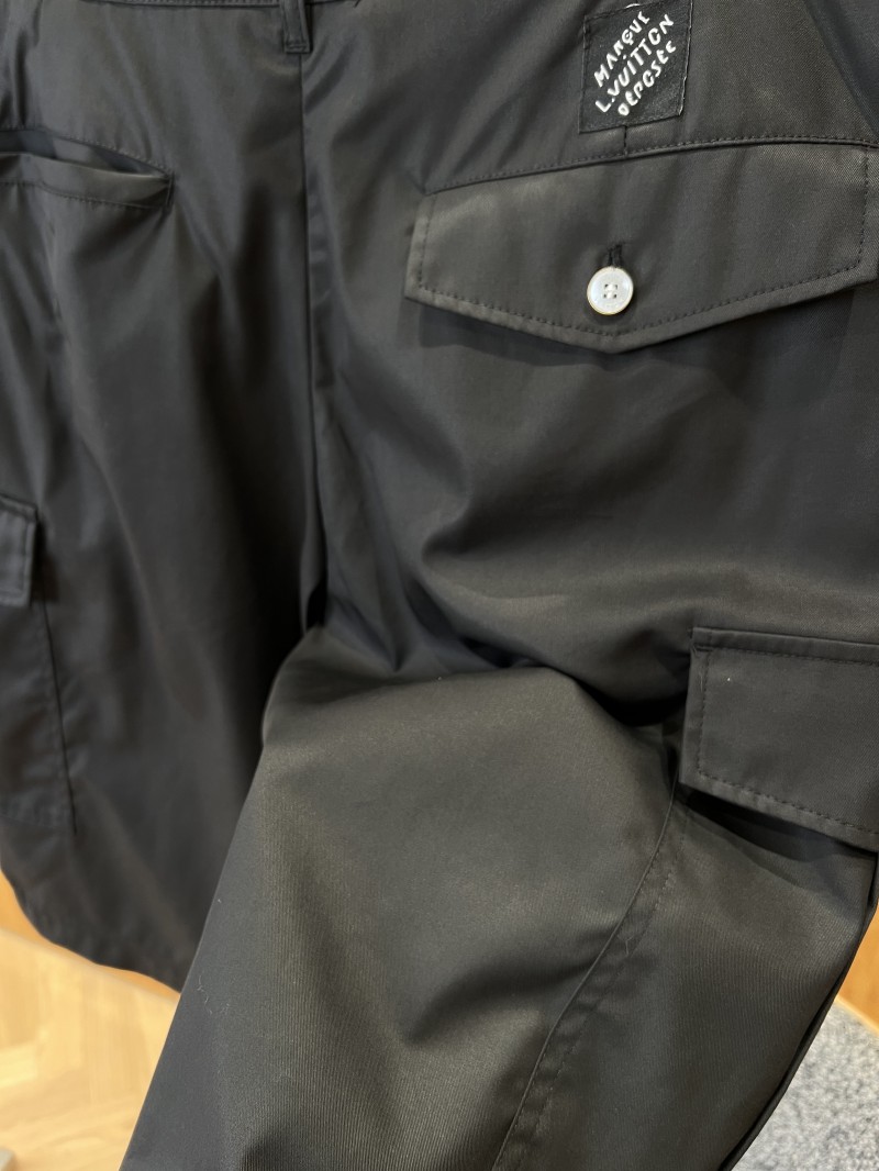 LV Embroidered Workwear Shorts 3 7