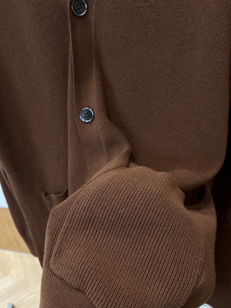 LV Leather Label Knit Cardigan 4