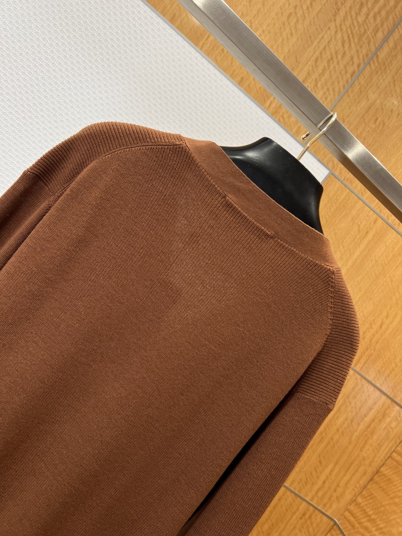 LV Leather Label Knit Cardigan 5
