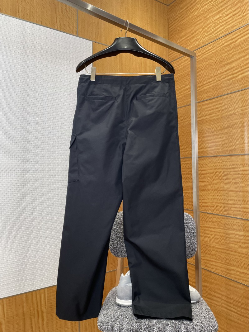 Dior Drawstring Workwear-Inspired Casual Pants 1