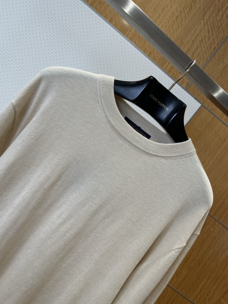 LV Leather Emblem Crew Neck Knit Sweater 2