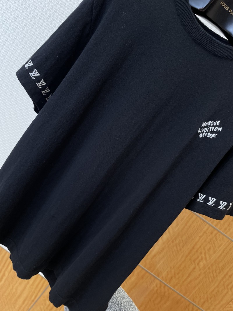 LV Logo Jacquard Short-Sleeve T-Shirt 2 3