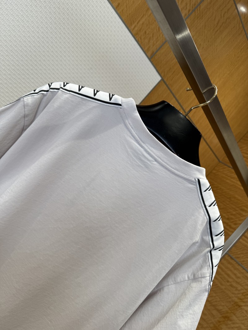 Balenciaga Plain Knit Striped Crew Neck T-Shirt 2 4