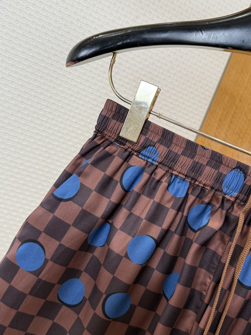 LV Checkered Polka Dot Casual Shorts 7