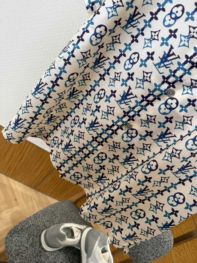 LV logo-printed mulberry silk short-sleeve shirt 3
