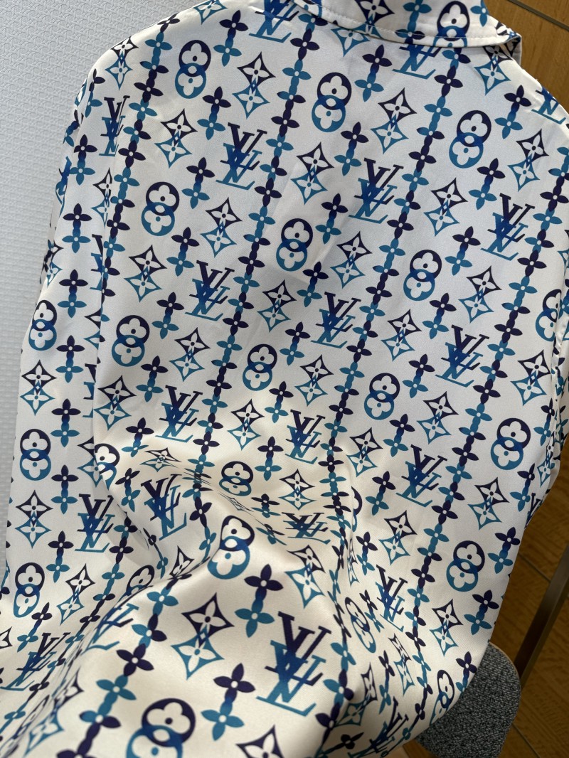 LV logo-printed mulberry silk short-sleeve shirt 6