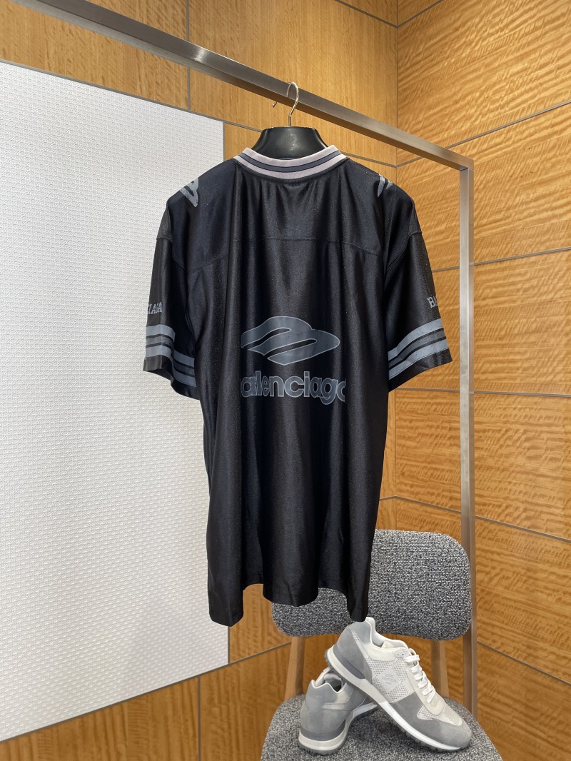 Balenciaga Vintage Sports V-Neck Short-Sleeve T-Shirt 2 1