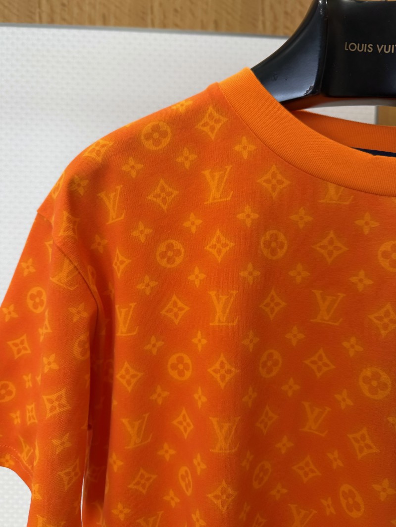 LV Logo Pattern Crew Neck Short Sleeve T-Shirt 2