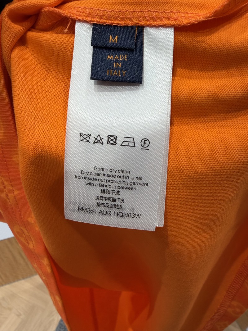 LV Logo Pattern Crew Neck Short Sleeve T-Shirt 8