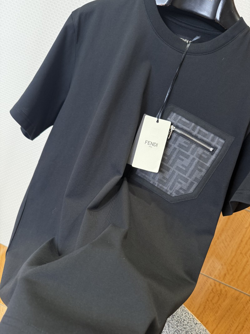 Fendi Pocket Zipper Decorated Cotton Short-Sleeve T-Shirt 1 7