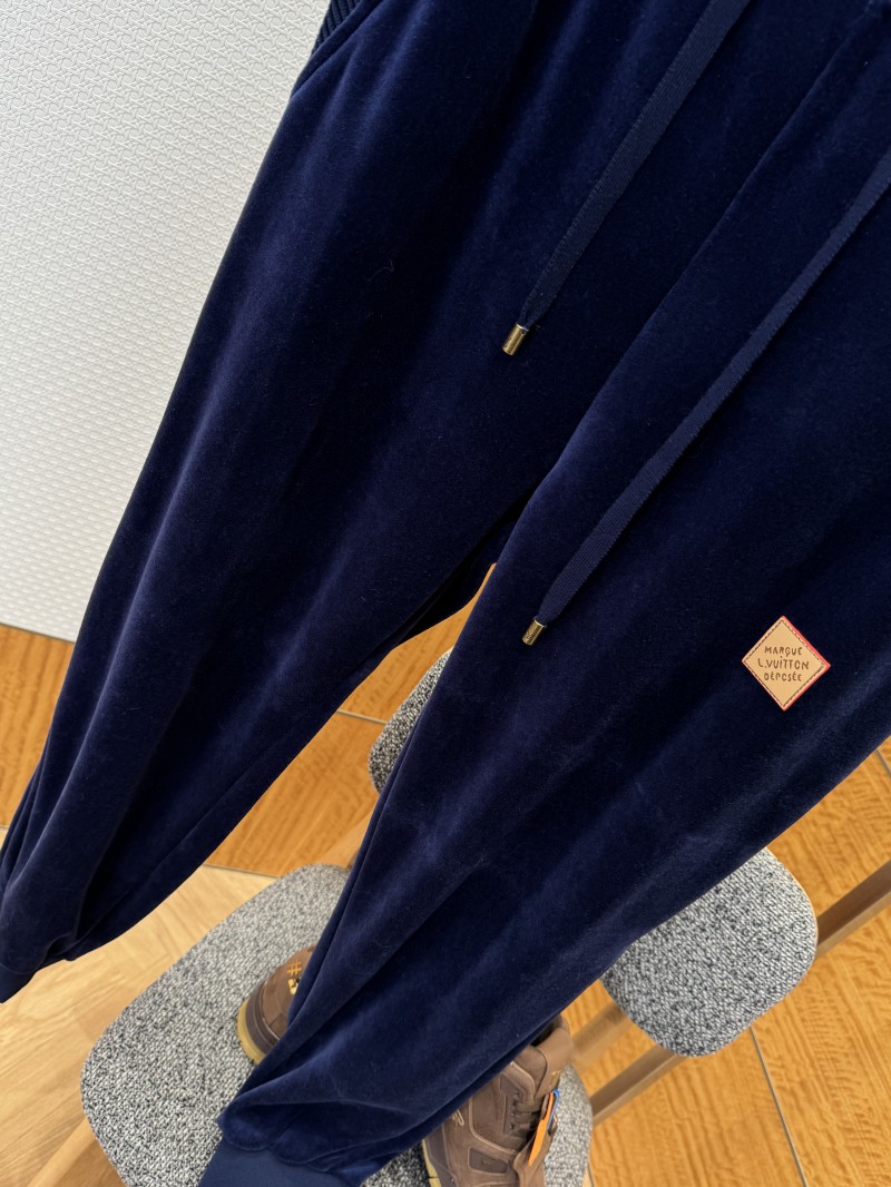 LV Velvet Solid-Color Drawstring Knit Sweatpants 3